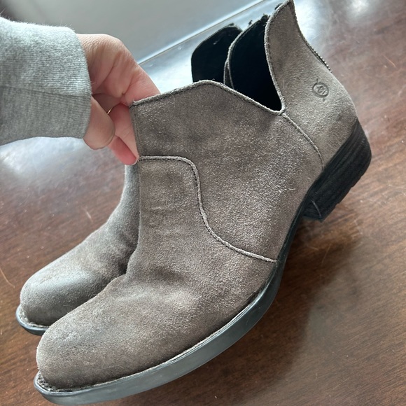 Born Kerri Ankle Bootie - Picture 2 of 4